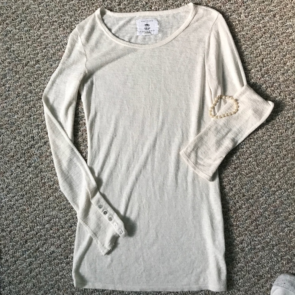 Velvet for calypso cream light weight sweater
